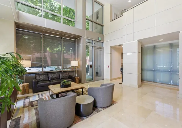 3rd image of 255 Berry St, San Francisco, CA 94158