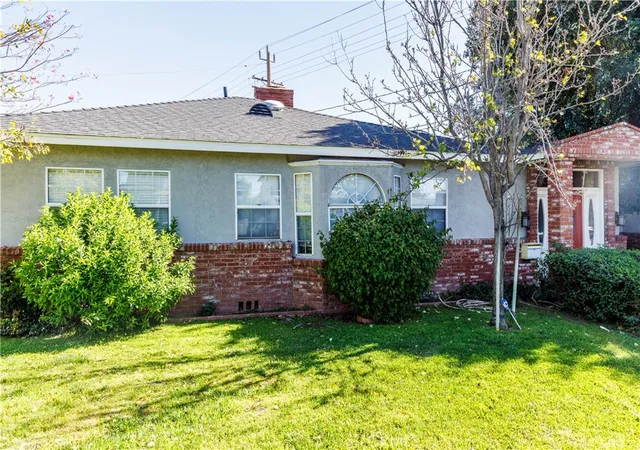 3rd image of 124 N Naomi, Burbank, CA 91505 | MLS# SR26129410