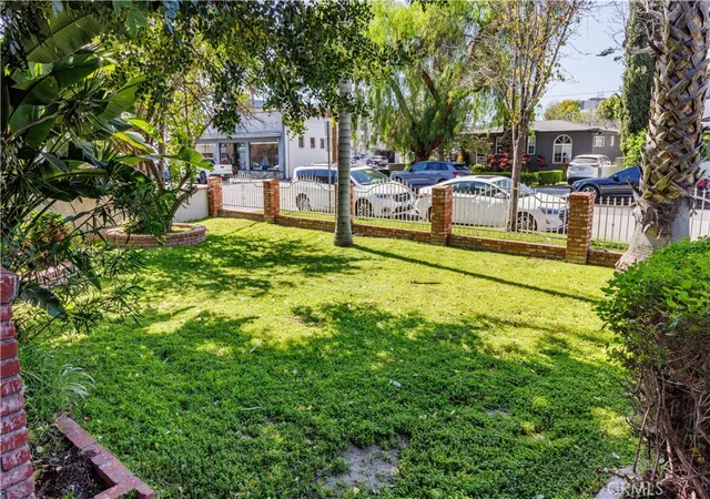 5th image of 124 N Naomi, Burbank, CA 91505 | MLS# SR26129410