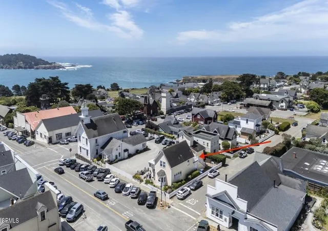 Homes for sale in Mendocino, CA | 10540 Lansing St, Mendocino, CA 95460 | MLS# C1-11427