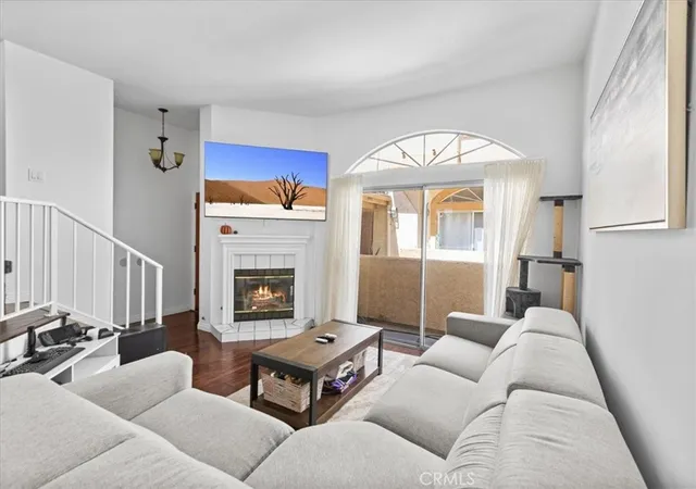 2nd image of 19932 Sherman Wy #B, Winnetka, CA 91306 | MLS# OC26127703