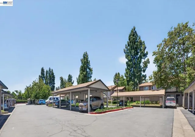 Homes for sale in Union City, CA | 237 Galano Plaza, Union City, CA 94587 | MLS# 41138309