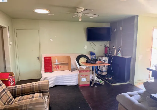 Photo 4 of Single family home for sale at 2719 Xavier, East Palo Alto, CA 94303 | MLS# 41138313 | Listing updated on 2026-09-24