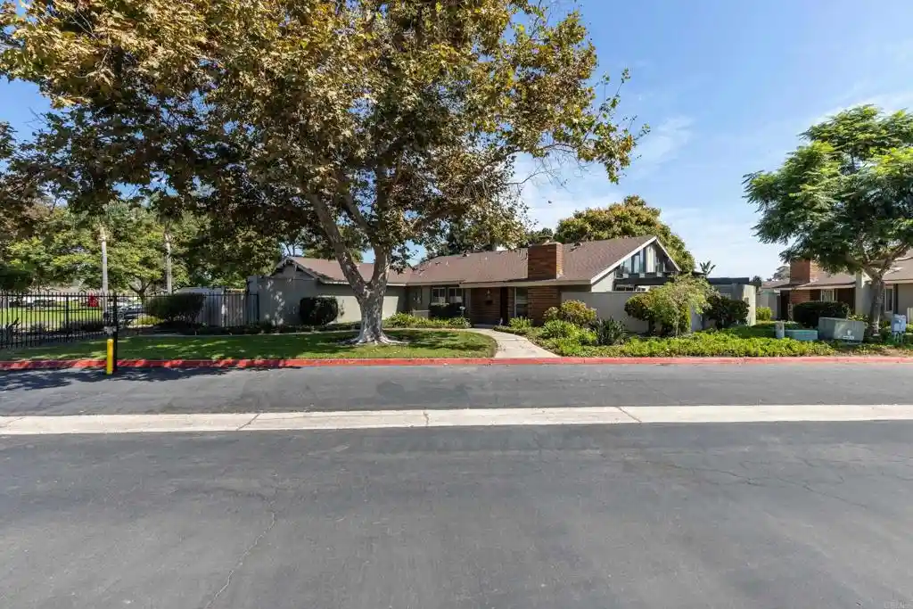 Listing Photo 1 - Condo for sale in 307 Fireside St located at 307 Fireside St, Oceanside, CA 92058 - Unit 307 Fireside St