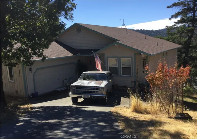 Homes for sale in Willits, CA | 25958 Hawk, Willits, CA 95490 | MLS# CV26129447