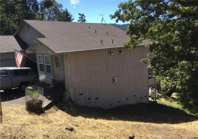 Homes for sale in Willits, CA | 25958 Hawk, Willits, CA 95490 | MLS# CV26129447