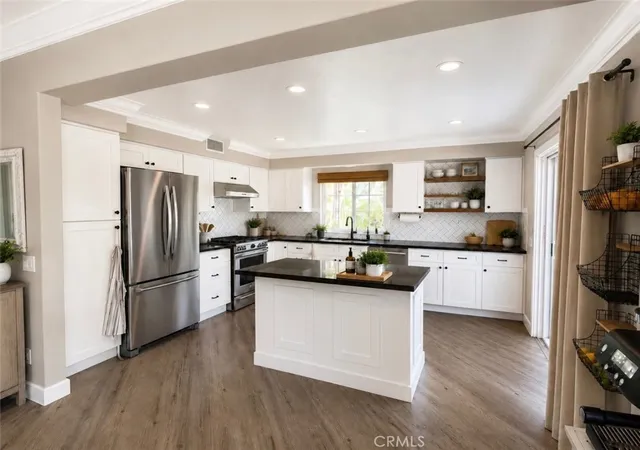 3rd image of 7 Harveston, Mission Viejo, CA 92692 | MLS# OC26128286