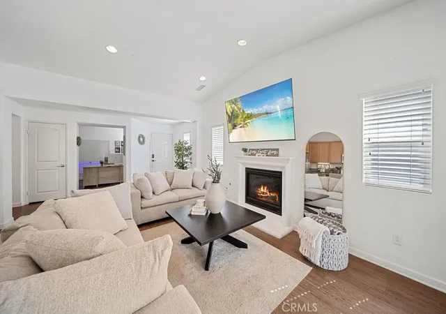 5th image of 29428 Golden Glove, Lake Elsinore, CA 92530 | MLS# PW26129500
