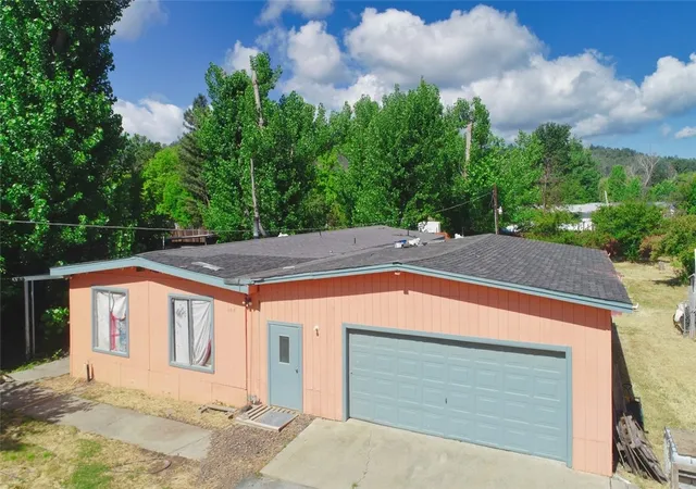 Homes for sale in Lower Lake, CA | 11815 Joey, Lower Lake, CA 95457 | MLS# LC26102871
