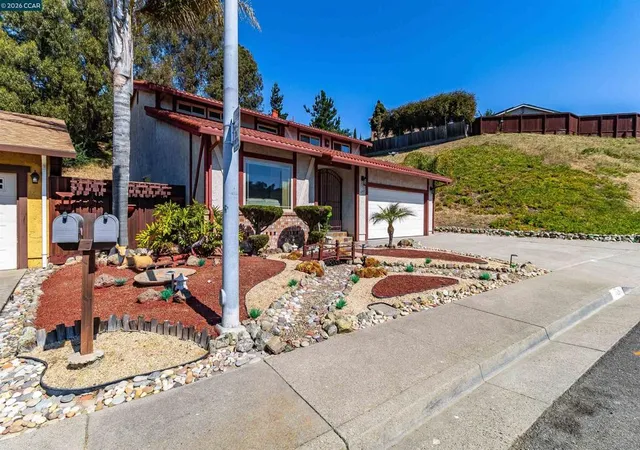 4th image of 1243 Fairway Dr, El Sobrante, CA 94803 | MLS# 41138324