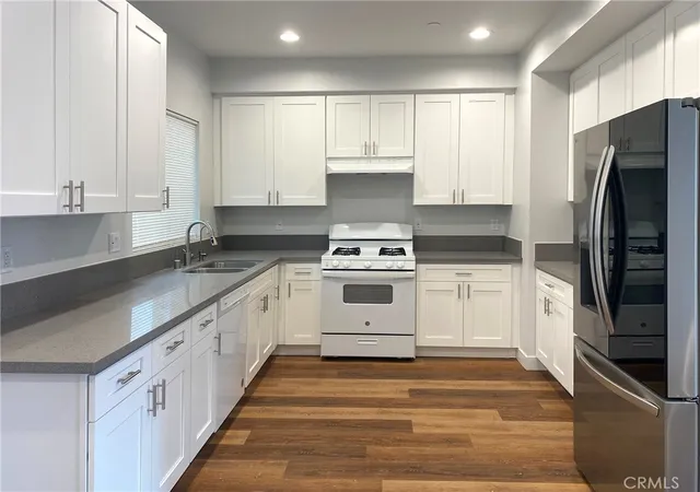 Homes for sale in Alhambra, CA | 300 E Alhambra Rd #F, Alhambra, CA 91801 | MLS# TR26128341