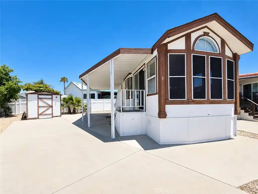Photo 1 of Manufactured home for sale at 1295 S 106 Cawston Ave #106, Hemet, CA 92545 | MLS# SW26129127 | Listing updated on 2026-10-20