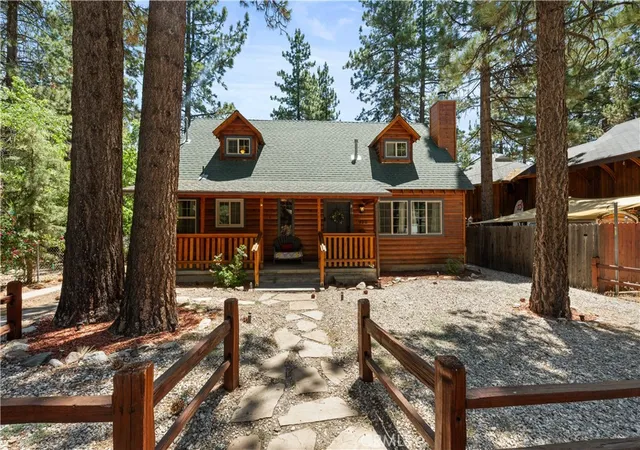 2nd image of 920 Tinkerbell, Big Bear City, CA 92314 | MLS# SW26129617