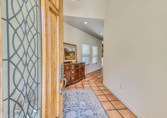 5th image of 17650 Olson Pl, Salinas, CA 93907 | MLS# ML82051037