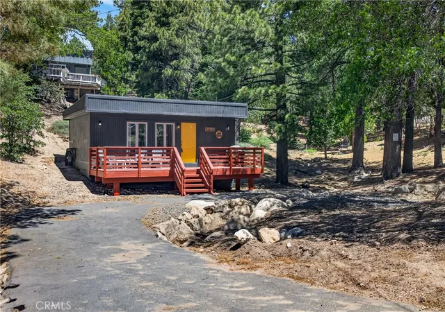 4th image of 650 Dahlia, Green Valley Lake, CA 92341 | MLS# IG26128069