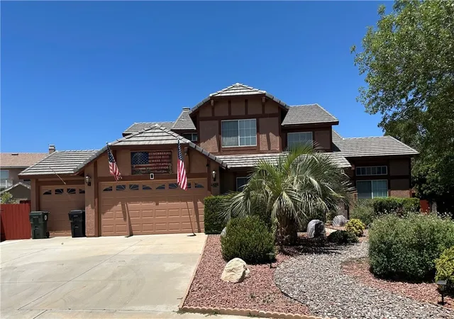 Photo 1 of Single family home for sale at 14800 Snake River Ct, Victorville, CA 92392 | MLS# HD26129112 | Listing updated on 2026-10-10