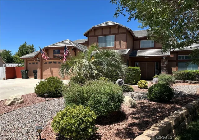 Photo 1 of Single family home for sale at 14800 Snake River Ct, Victorville, CA 92392 | MLS# HD26129112 | Listing updated on 2026-10-10
