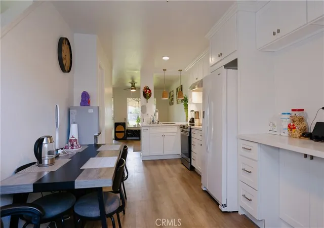 5th image of 521 S Lyon #11, Santa Ana, CA 92701 | MLS# PW26129805