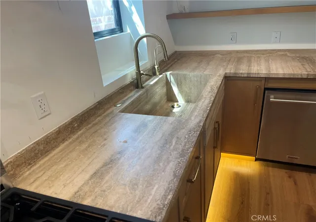 Photo 3 of Sale Pending at 8821 S Gramercy, Los Angeles, CA 90047 | MLS# OC26121484 | Listing updated on 2026-10-09