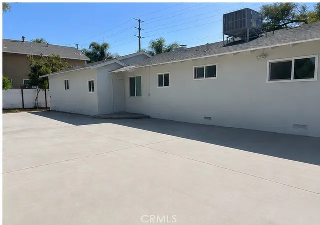 2nd image of 5645 Crest Ave, Riverside, CA 92503 | MLS# PW26129886
