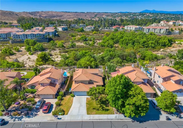 Photo 74 of Single family home for sale at 550 Bruin, Riverside, CA 92507 | MLS# OC26129918 | Listing updated on 2026-06-20