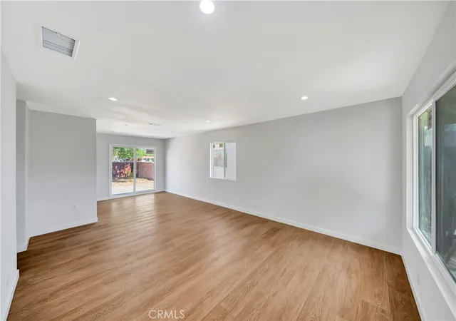 4th image of 45514 11Th St W, Lancaster, CA 93534 | MLS# SR26129919
