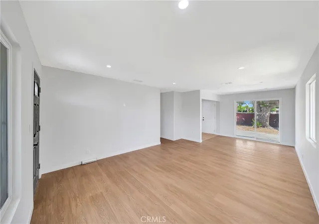 5th image of 45514 11Th St W, Lancaster, CA 93534 | MLS# SR26129919