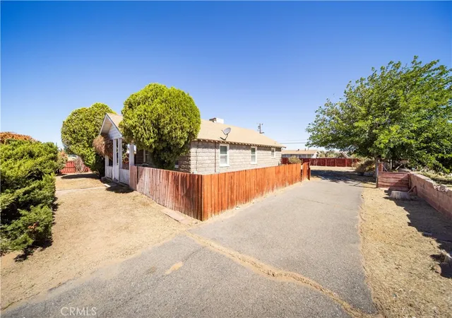 Homes for sale in Boron, CA | 26849 Nichols St, Boron, CA 93516 | MLS# SR26129934