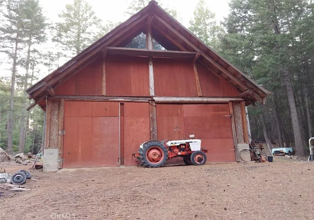 2nd image of 11254 Airstrip Rd, Middletown, CA 95461 | MLS# LC26129935
