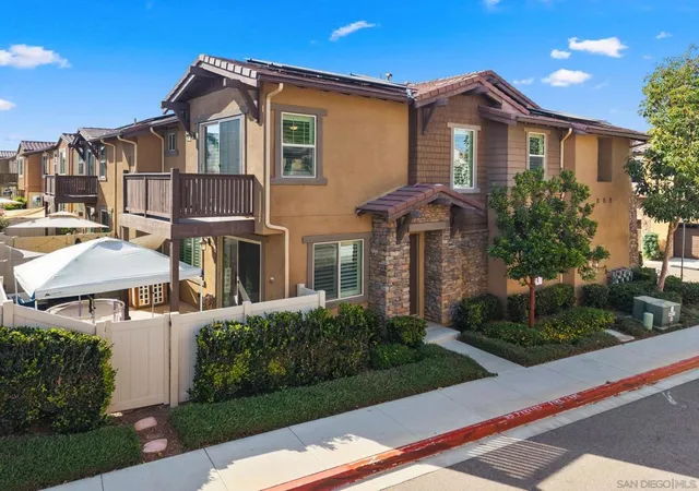 Homes for sale in Carlsbad, CA | 3251 Crecida, Carlsbad, CA 92010 | MLS# 260014471SD