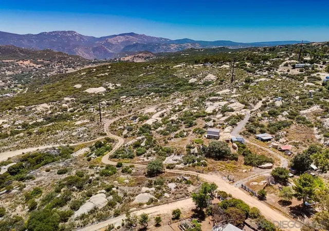 5th image of 21038 Fog Ridge, Alpine, CA 91901 | MLS# 260014473SD