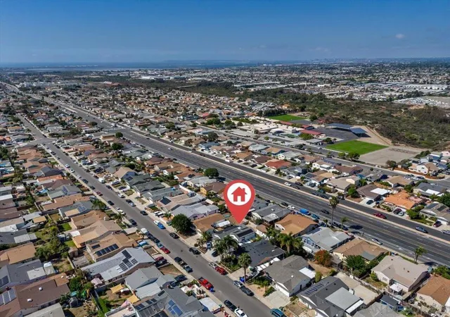 Listing Photo 2 - Condo for sale in building located at 4026 Coleman Ave, San Diego, CA 92154 - Unit #