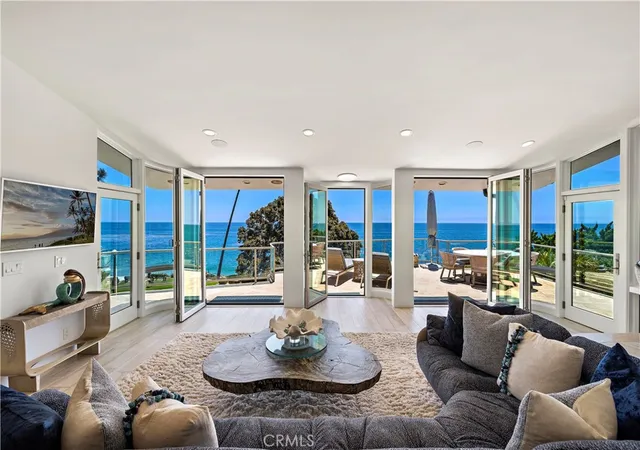5th image of 594 Cliff Dr, Laguna Beach, CA 92651 | MLS# LG26129595
