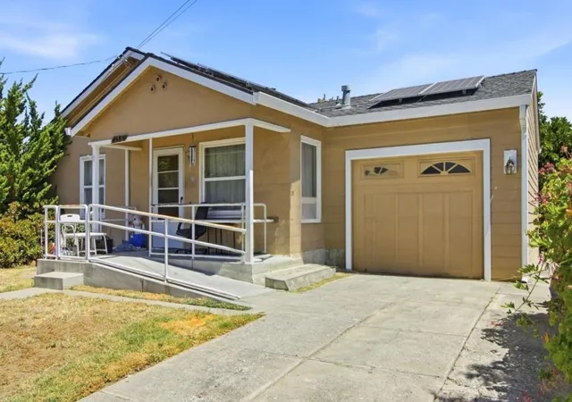 3rd image of 136 Dale Dr, San Jose, CA 95127 | MLS# ML82051061