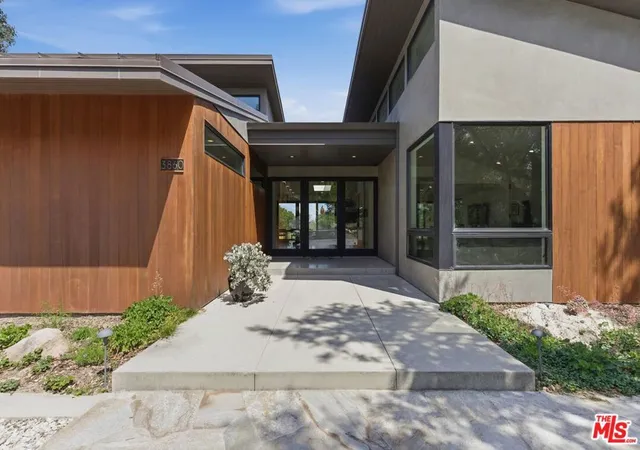 3rd image of 3860 Madison Rd, La Canada Flintridge, CA 91011 | MLS# 26847099