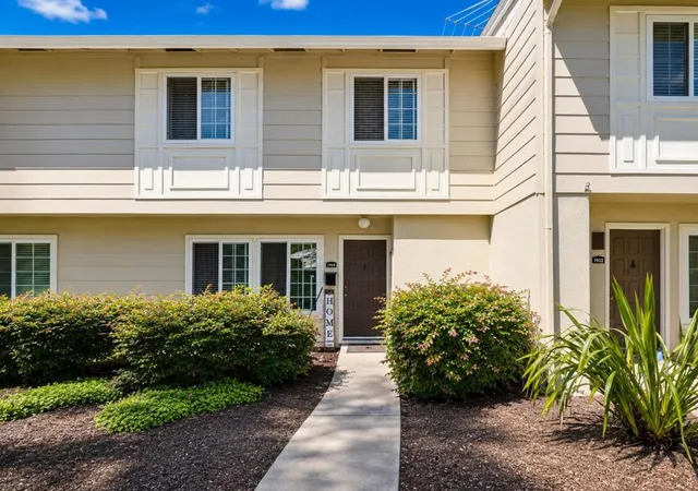 Photo 3 of Townhouse for sale at 1920 Waterloo Ct, San Jose, CA 95132 | MLS# ML82051066 | Listing updated on 2026-10-07
