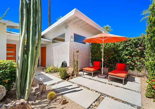 Photo 3 of Single family home for sale at 70435 Sunny Ln, Rancho Mirage, CA 92270 | MLS# 219149219DA | Listing updated on 2026-10-05