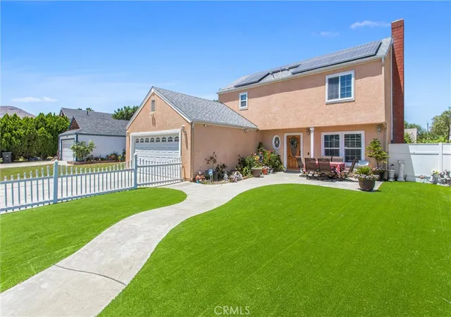 Homes for sale in Colton, CA | 1001 Oak Glen, Colton, CA 92324 | MLS# IV26129984