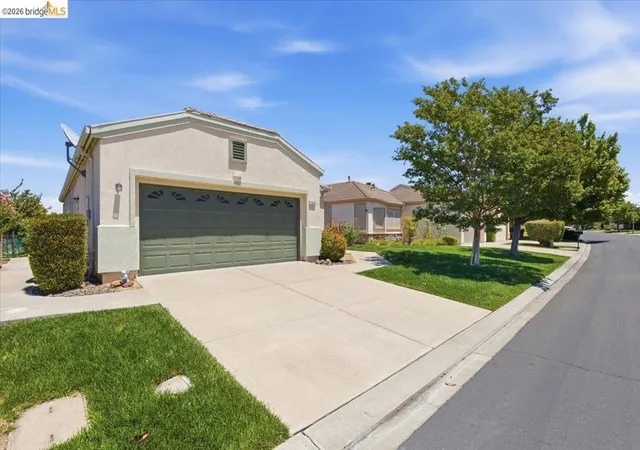 Homes for sale in Rio Vista, CA | 282 Cedar Ridge Dr, Rio Vista, CA 94571 | MLS# 41138366
