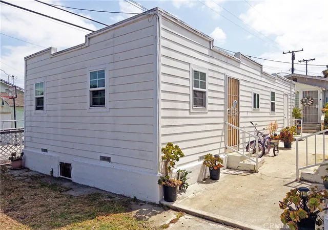 3rd image of 20414 Kenwood, Torrance, CA 90502 | MLS# PW26130010