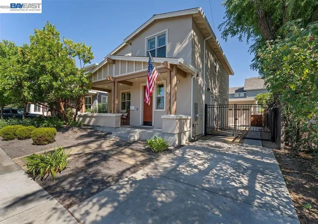 Homes for sale in Livermore, CA | 2577 8th St, Livermore, CA 94550 | MLS# 41138368