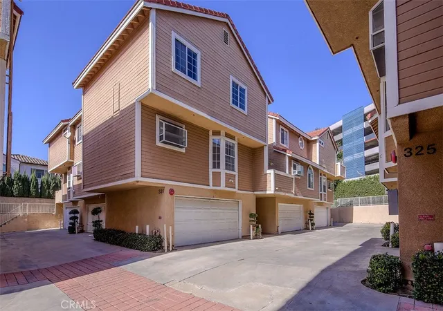 Homes for sale in Monrovia, CA | 331 Genoa #E, Monrovia, CA 91016 | MLS# AR26129442