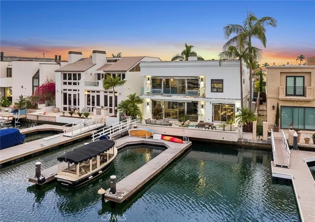 Photo 1 of Single family home for sale at 500 Harbor Is Dr, Newport Beach, CA 92660 | MLS# NP26126679 | Listing updated on 2026-09-30