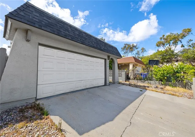 Homes for sale in Oceanside, CA | 395 Calle Mariposa, Oceanside, CA 92057 | MLS# SW26130021
