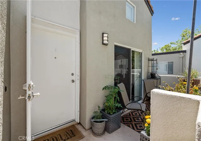 Homes for sale in Newhall, CA | 21305 Nandina Ln #201, Newhall, CA 91321 | MLS# SR26130093