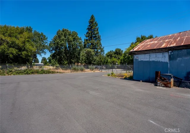 Homes for sale in Ukiah, CA | 122 Leslie St, Ukiah, CA 95482 | MLS# LC26130078