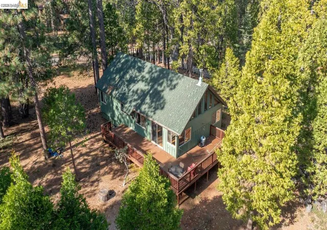 Photo 3 of Sale Pending at 1919 Airacobra, Arnold, CA 95223 | MLS# 41122875 | Listing updated on 2026-10-01