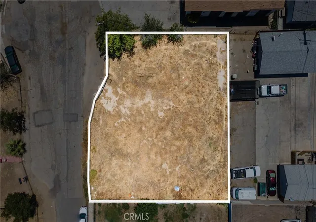 8th image of 127 K, Bakersfield, CA 93304 | MLS# SR26130220