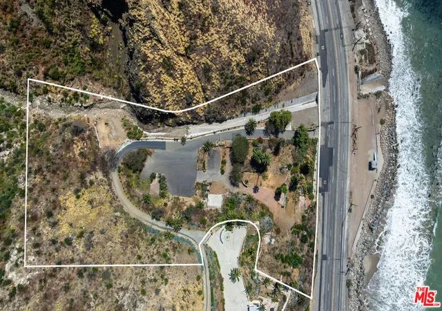 Photo 3 of Sale Pending at 19355 Pacific Coast Hwy, Malibu, CA 90265 | MLS# 26847097 | Listing updated on 2026-10-27
