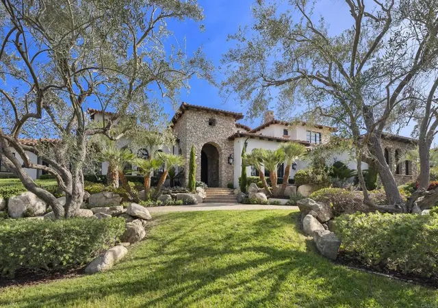 Homes for sale in Rancho Santa Fe, CA | 6749 Calle Ponte Bella, Rancho Santa Fe, CA 92091 | MLS# NDP2605751